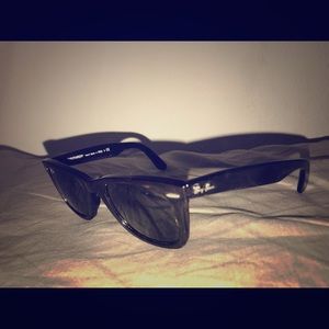 Rayban wayfarer sunglasses
